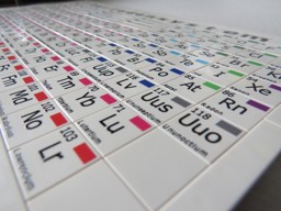 Zeige Details für Periodensystem Lego Fliesen - Puzzle Bild von Periodensystem Lego Fliesen - Puzzle