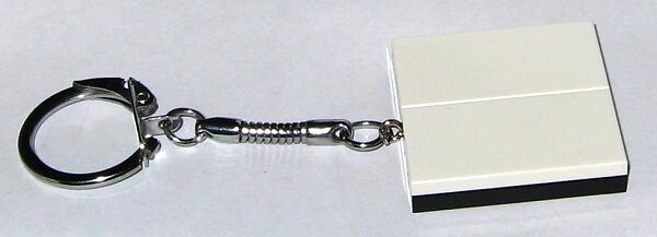 Resmi 4 x 4 - Schlüsselanhänger Black/White