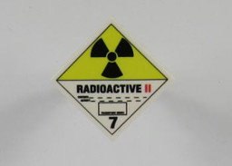 Obrázek 2 x 2 - Fliese White - Radioaktiv